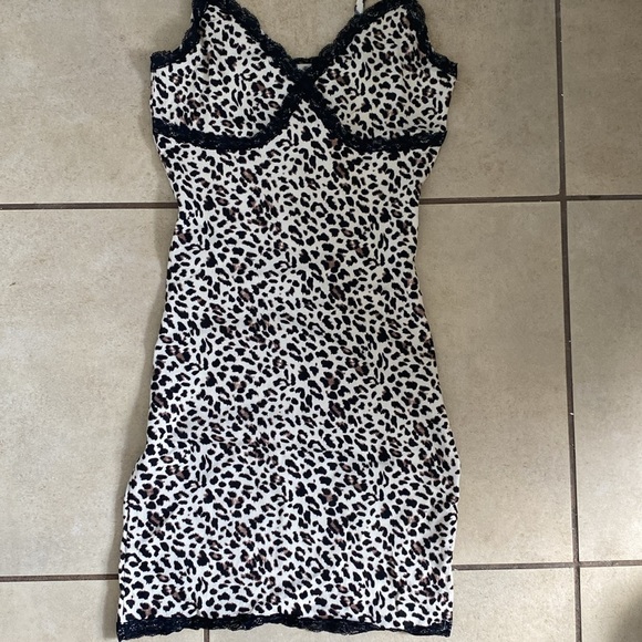 cheetah print dress - Picture 3 of 3